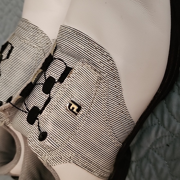 Women's FootJoy Dryjoys In Size 8.5M BOA White Black Golf - Picture 2 of 16